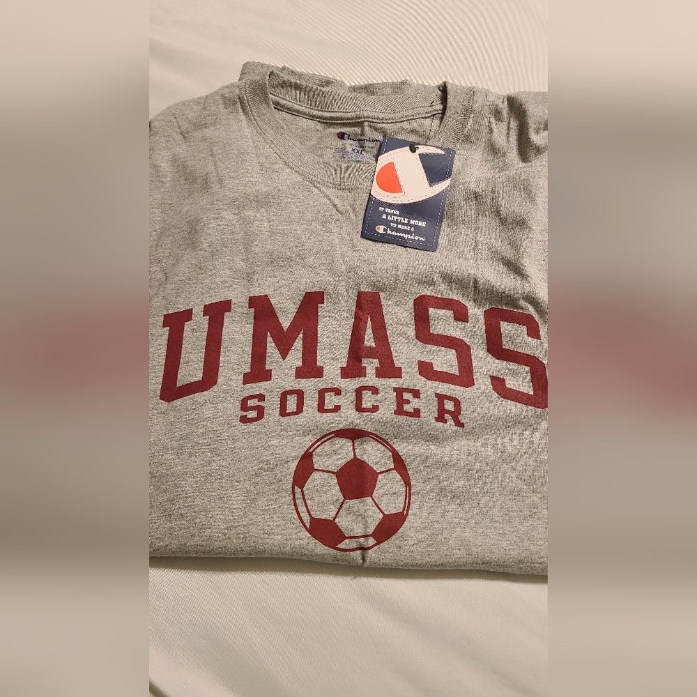 UMass Soccer Champion Shirt XXL